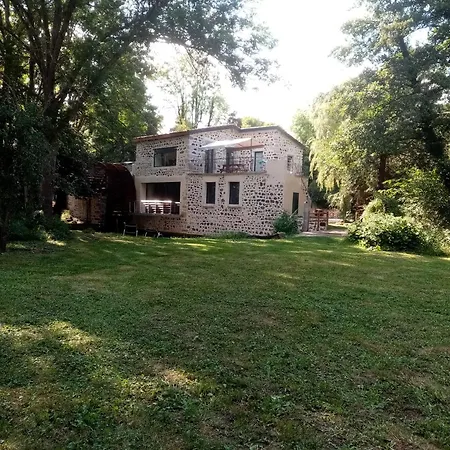 Le Moulin La Paille *
